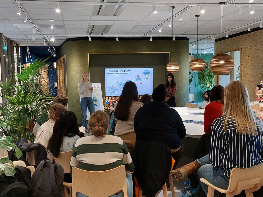 A presentation given by one of the campus' organisations A presentation given by one of the campus' organisations